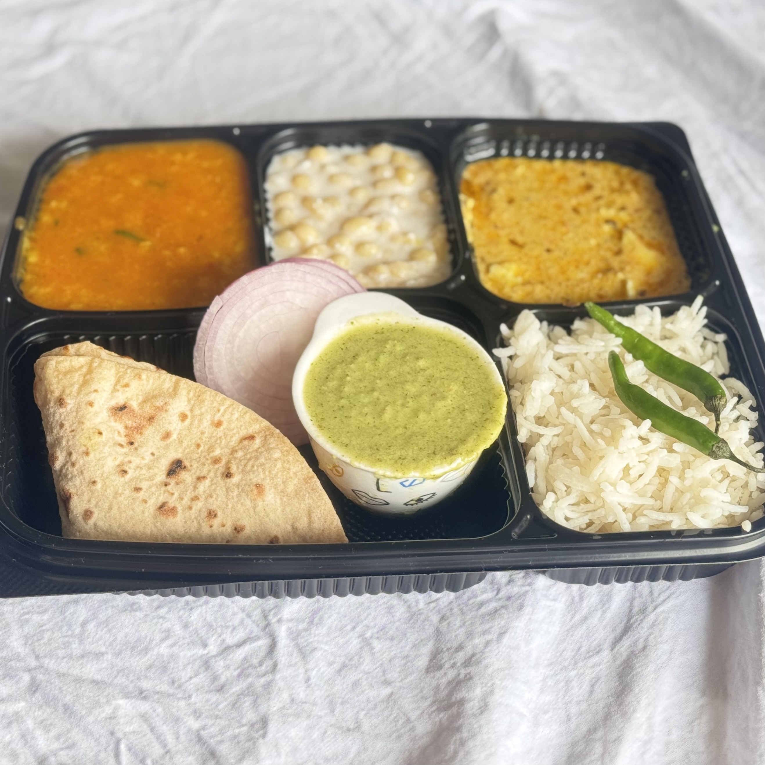 Thalis